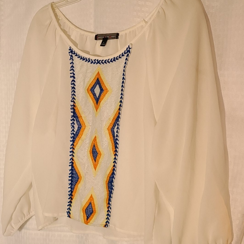 Happening in the Present embroidered top Cream SM